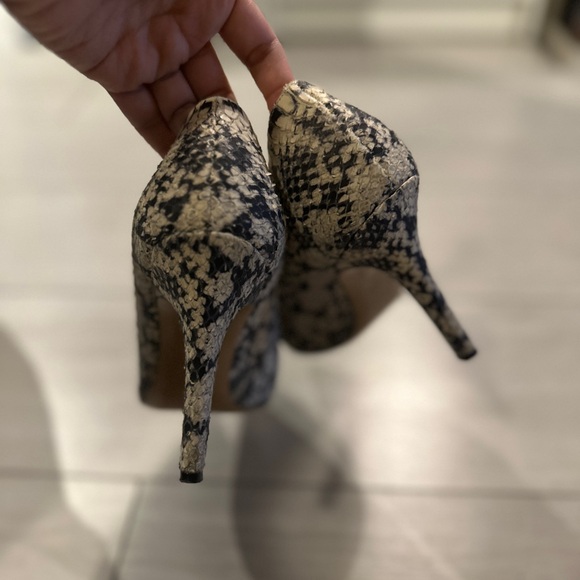 Isabel Marant Snakeskin Pattern Heels - Picture 3 of 6